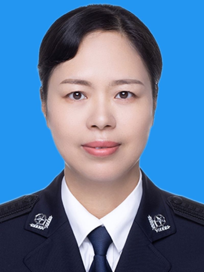 李真